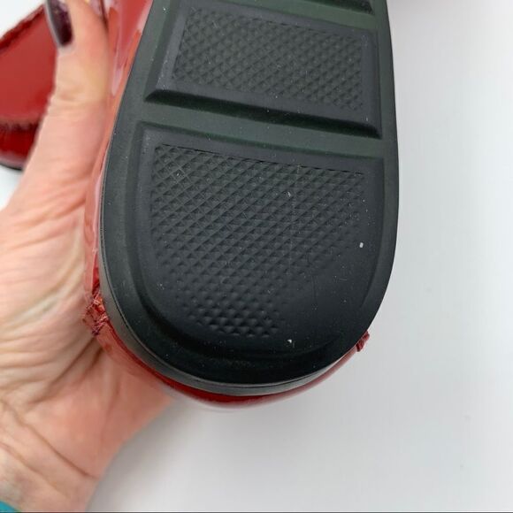 Cole Haan Tali Lock Red Patent Leather Flats 8.5 Narrow - Picture 13 of 14